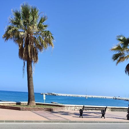 Fuengirola Reyes Beach 外观 照片